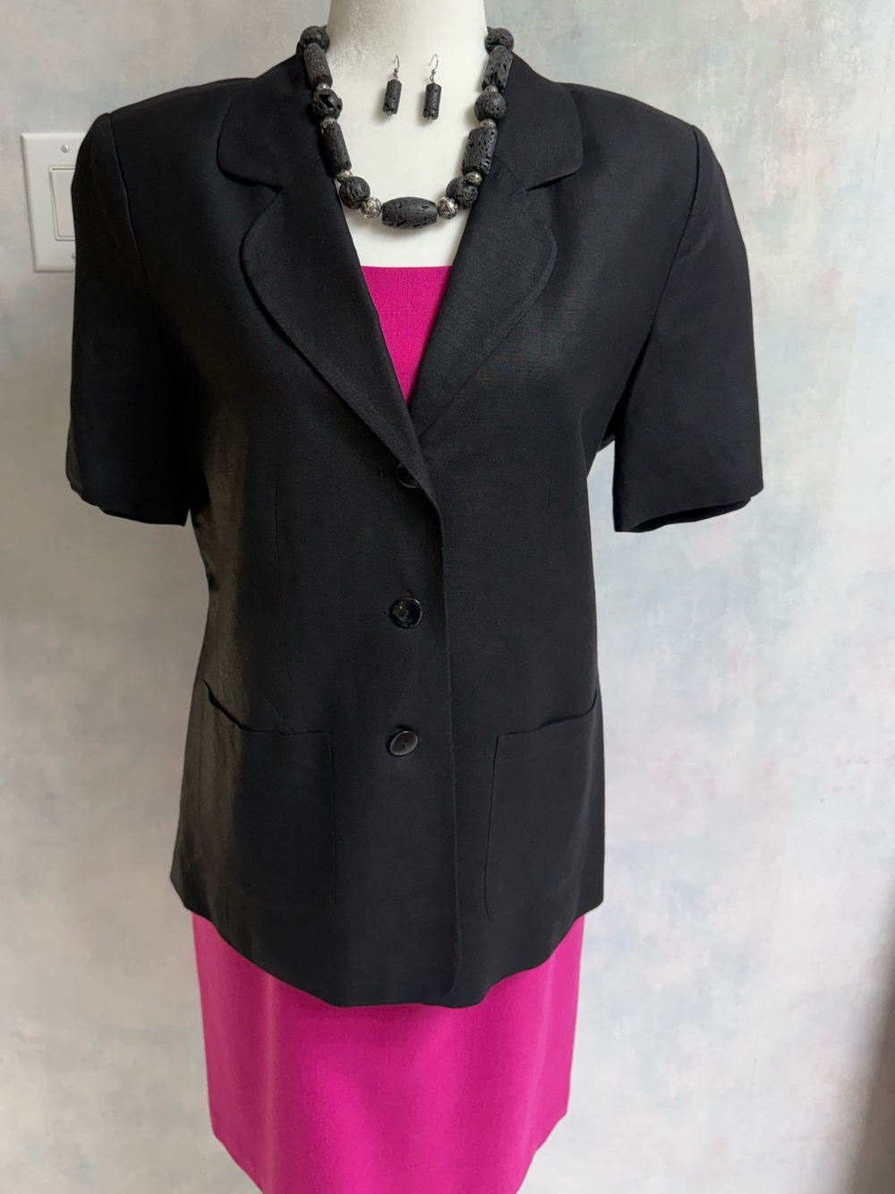 Like New Dress Barn Black-Black Linen Short Sleeve Lined, Lightweight Jacket